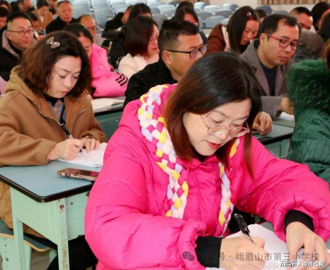 荆州刘表_荆州刘表益州刘璋_荆州刘表死后归了谁