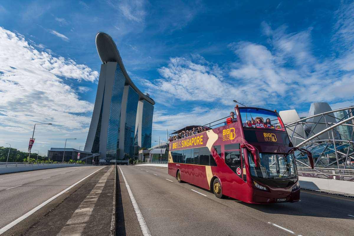 新加坡旅游大巴司机_新加坡大巴司机招聘_新加坡巴士司机待遇