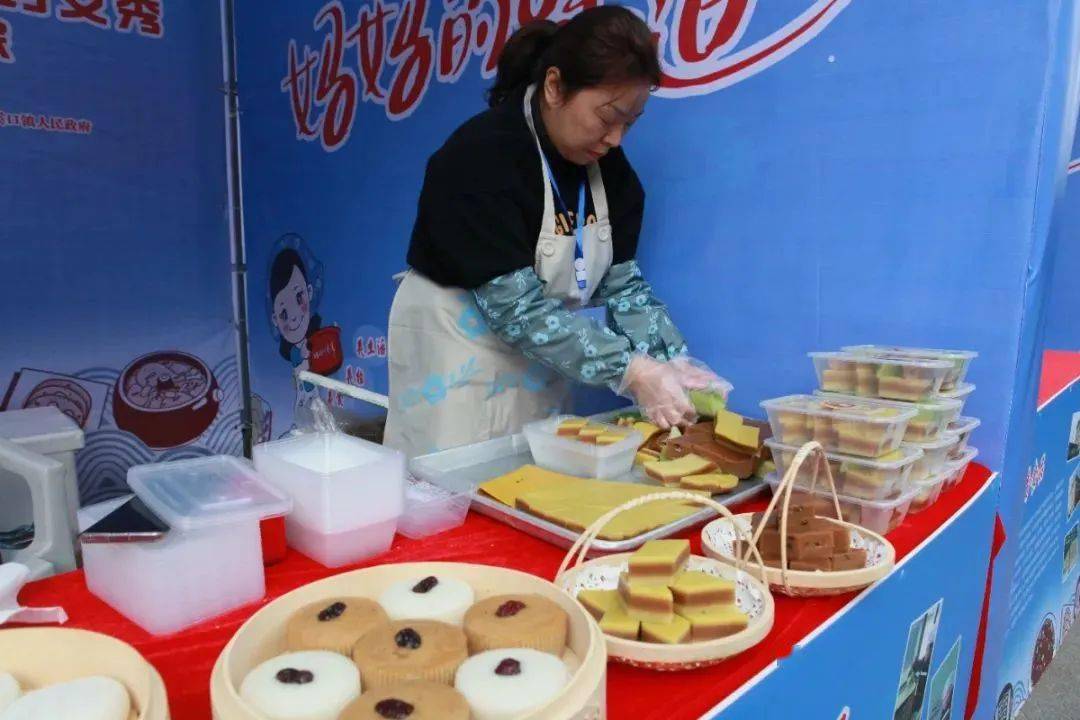 烤麻酱烧饼_麻将肉烧饼的做法_烤肉季麻将烧饼