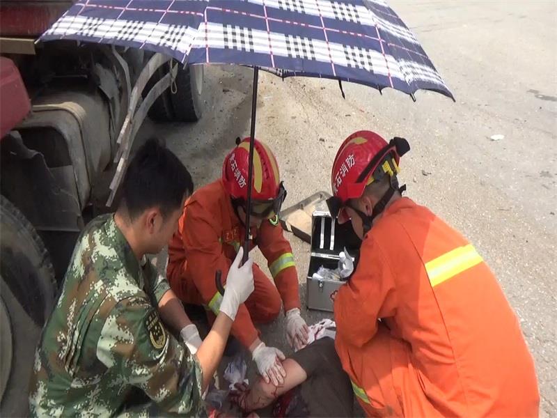 医院救护车司机_医院的救护车司机_医院救护车司机多少钱一个月